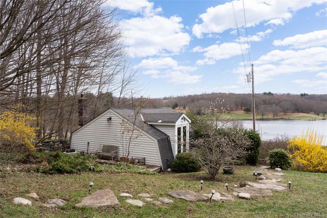 30 Wilcox Road, Verbank, NY 12585