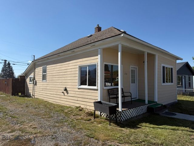 2526 Pine, Butte, MT 59701