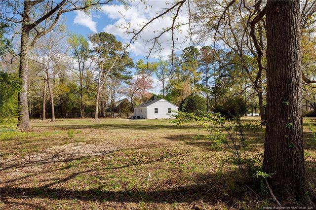 2634 W Tobemory Road, Parkton, NC 28371