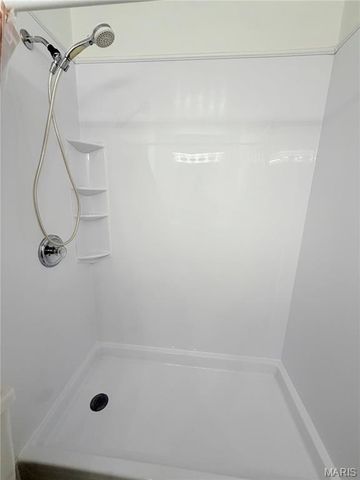 7594 Hazelcrest Drive B, Hazelwood, MO 63042