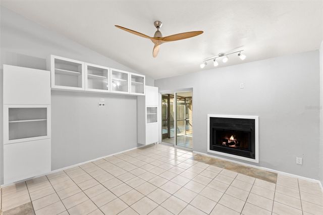 4471 W HUMPHREY STREET, Tampa, FL 33614