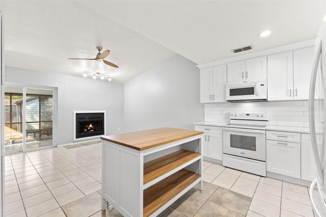 4471 W HUMPHREY STREET, Tampa, FL 33614