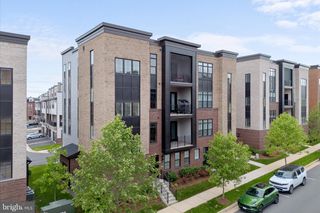 43443 CROSON LN #400, Ashburn, VA 20148