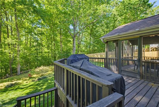 240 Lilac Drive, Kernersville, NC 27284