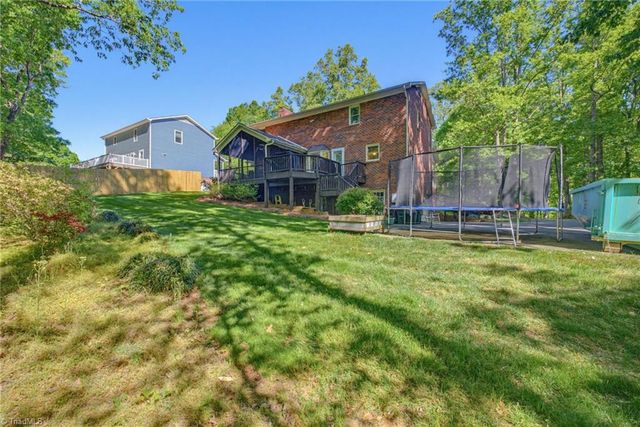 240 Lilac Drive, Kernersville, NC 27284