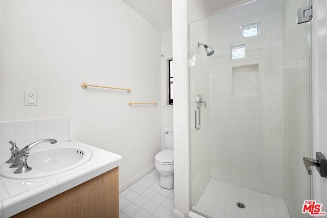 6206 Pacific Avenue 2, Playa Del Rey (los Angeles), CA 90293