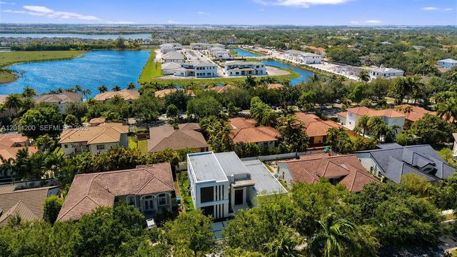 16022 NW 83rd Ct, Miami Lakes, FL 33016