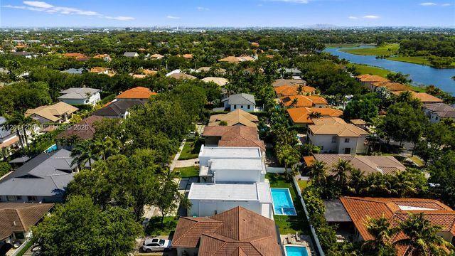 16022 NW 83rd Ct, Miami Lakes, FL 33016