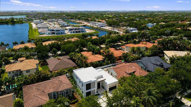 16022 NW 83rd Ct, Miami Lakes, FL 33016