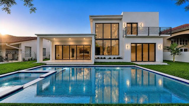 16022 NW 83rd Ct, Miami Lakes, FL 33016