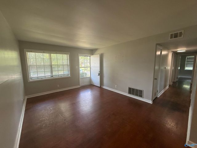 3035 Holiday Drive, Huntsville, AL 35805