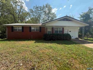 3035 Holiday Drive, Huntsville, AL 35805
