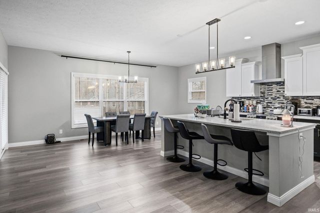 6136 Helmsdale Drive, Lafayette, IN 47905