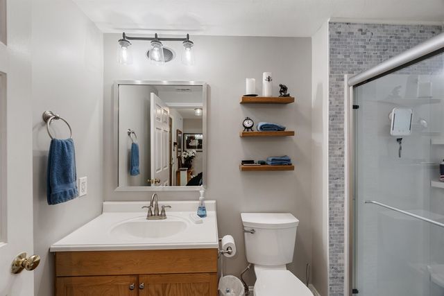 14 Vista Ridge Dr Unit 66, Londonderry, NH 03053