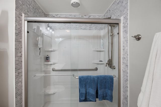 14 Vista Ridge Dr Unit 66, Londonderry, NH 03053