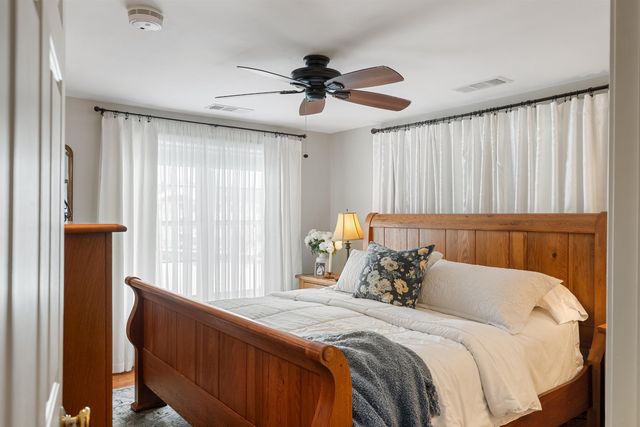 14 Vista Ridge Dr Unit 66, Londonderry, NH 03053