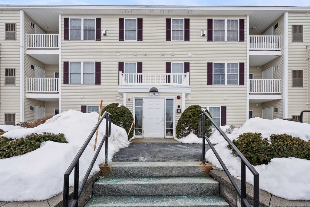 14 Vista Ridge Dr Unit 66, Londonderry, NH 03053