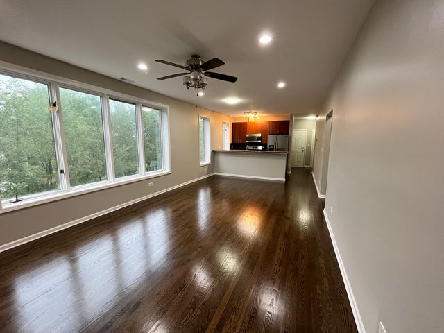 5219 S Michigan Avenue 2W, Chicago, IL 60615