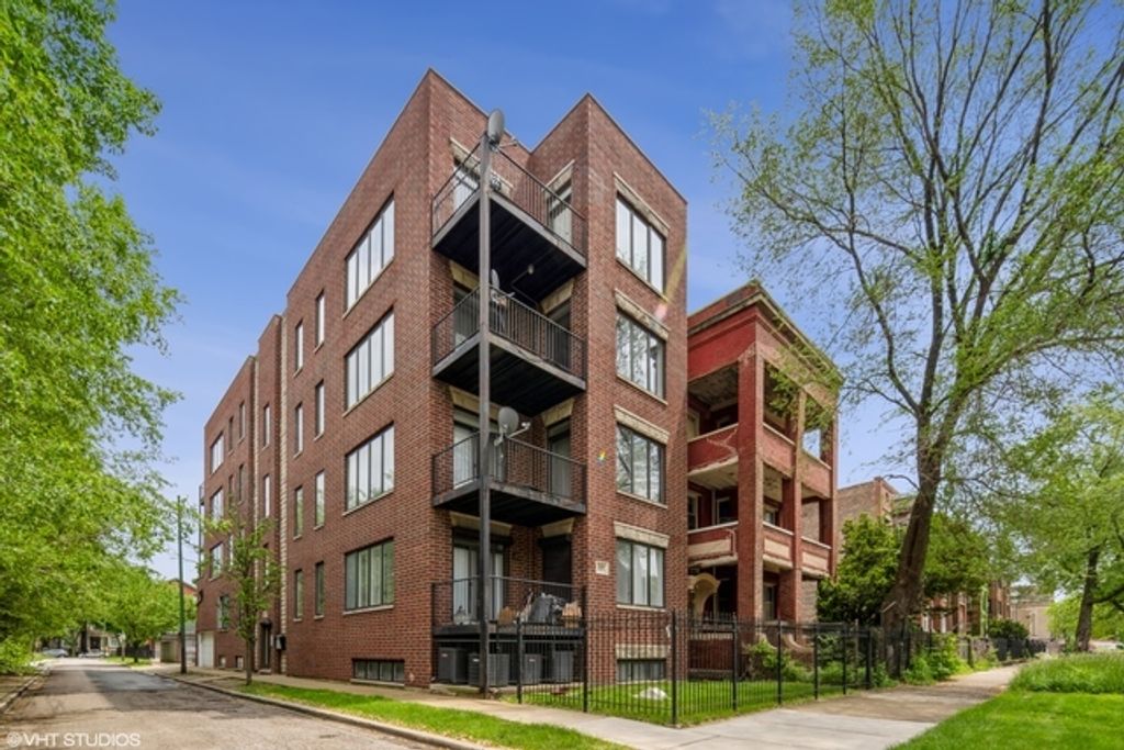 5219 S Michigan Avenue 2W, Chicago, IL 60615