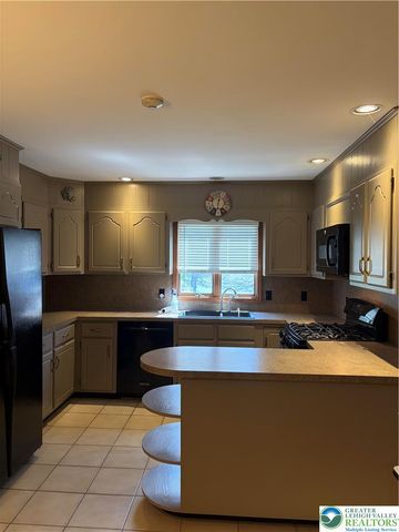 6 Aspen Court, Forks Twp, PA 18040