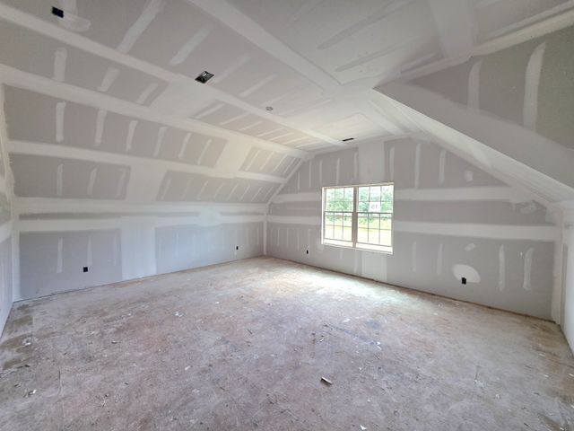 273 Wayne Hall Rd, Clarksville, TN 37040