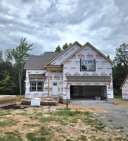 273 Wayne Hall Rd, Clarksville, TN 37040