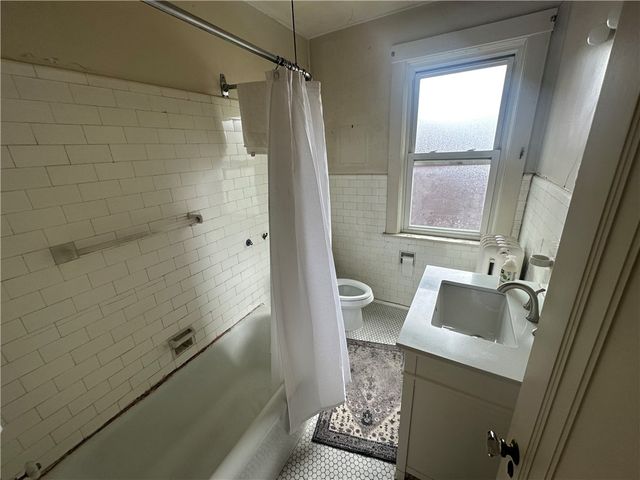 3415 Parkview Ave, Oakland, PA 15213