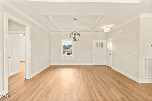 713 Twilight Falls, Jonesborough, TN 37659