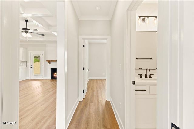 713 Twilight Falls, Jonesborough, TN 37659