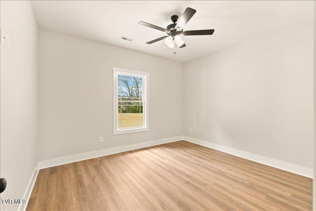 713 Twilight Falls, Jonesborough, TN 37659