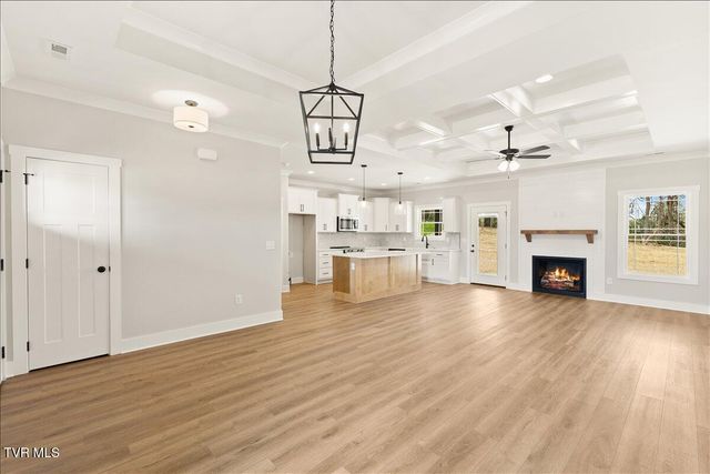 713 Twilight Falls, Jonesborough, TN 37659