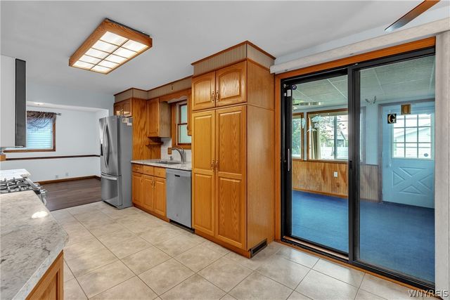 100 Greenfield Avenue, West Seneca, NY 14224