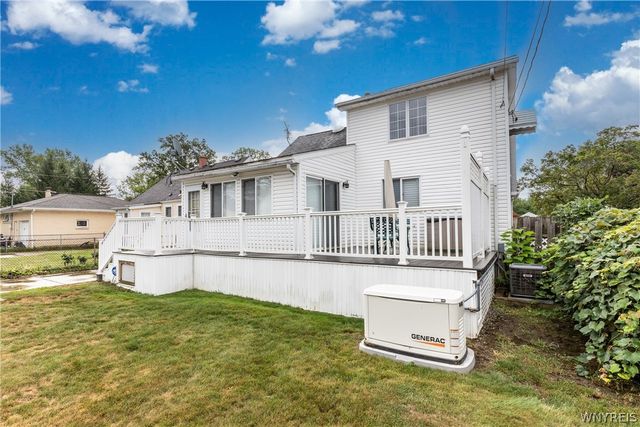 100 Greenfield Avenue, West Seneca, NY 14224