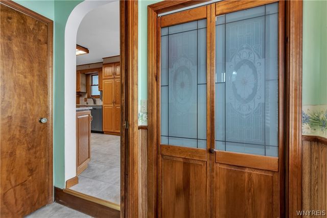100 Greenfield Avenue, West Seneca, NY 14224