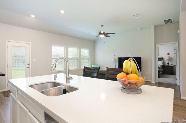 13107 PHAETHON ST, San Antonio, TX 78245