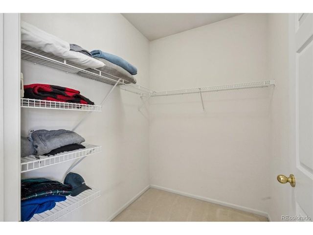 847 S Evanston Cir, Aurora, CO 80012