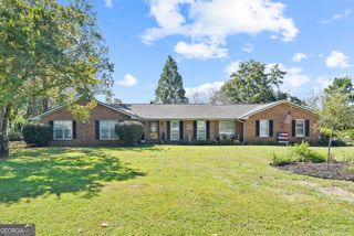 3720 Dean Drive, Macon, GA 31216