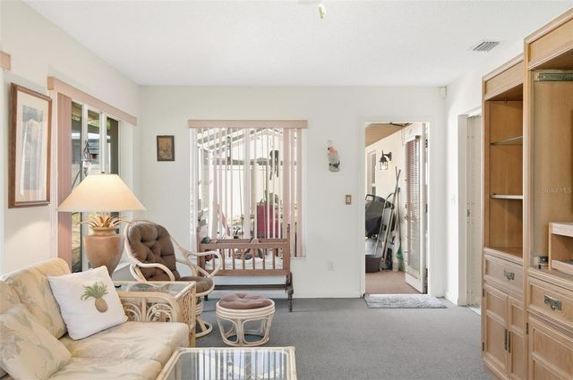 20 WOOD HAVEN DRIVE, Palm Coast, FL 32164