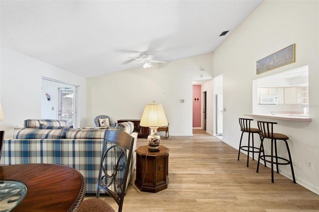 20 WOOD HAVEN DRIVE, Palm Coast, FL 32164