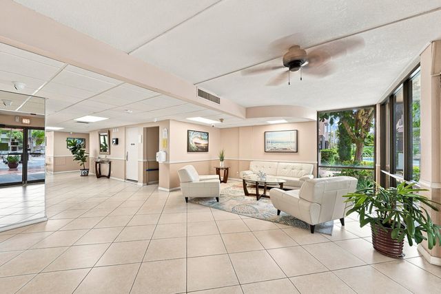 777 S Federal Highway RP PH 15, Pompano Beach, FL 33062
