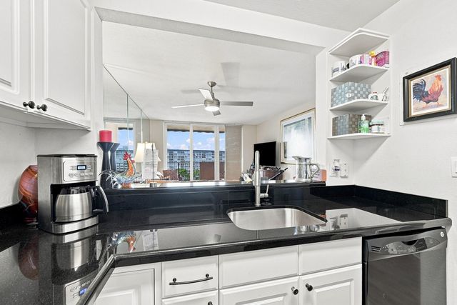 777 S Federal Highway RP PH 15, Pompano Beach, FL 33062