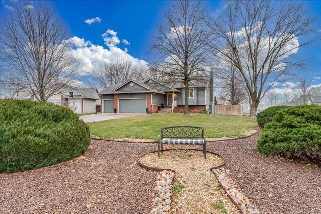 2522 S DENENE CT., Wichita, KS 67215