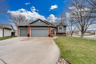 2522 S DENENE CT., Wichita, KS 67215