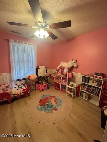 101 Barrington Court, Maple Hill, NC 28454