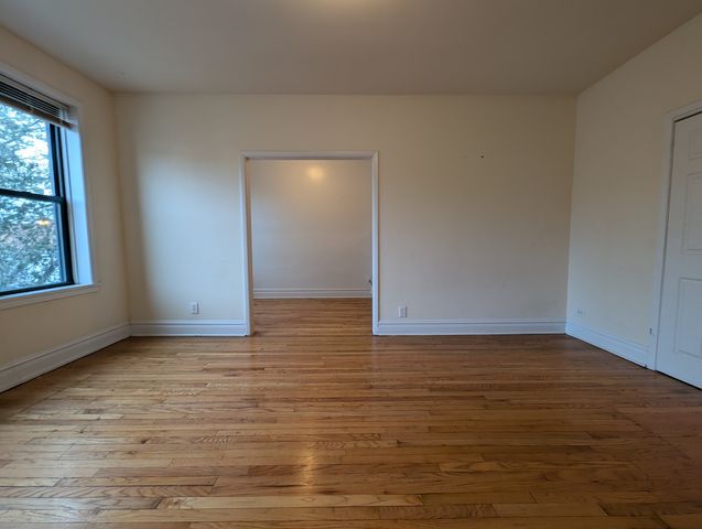 2704 N Sawyer Avenue 315, Chicago, IL 60647