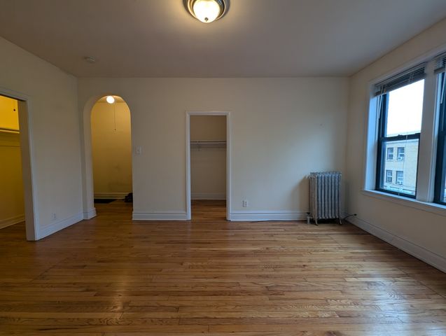 2704 N Sawyer Avenue 315, Chicago, IL 60647