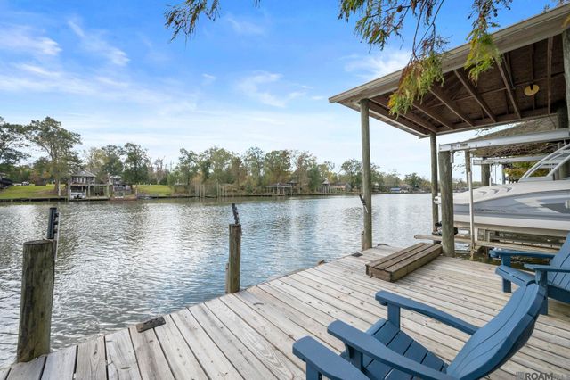 21179 Waterfront East Dr, Maurepas, LA 70449
