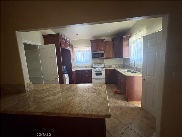 3395 Franklin Avenue, Riverside, CA 92507