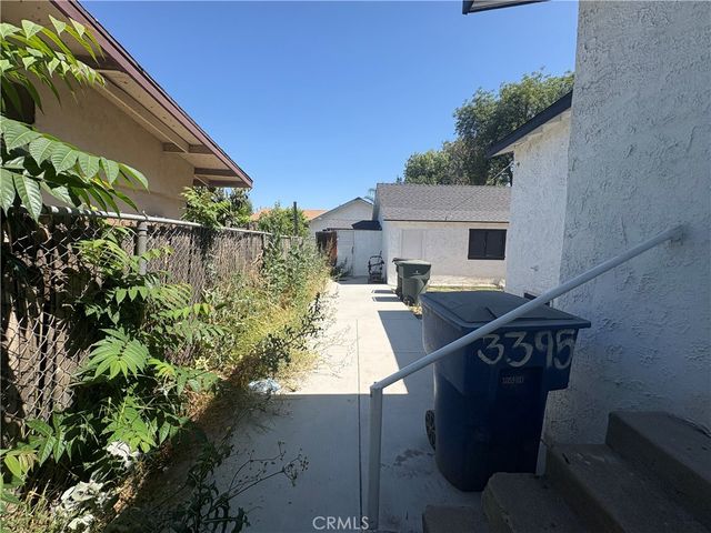 3395 Franklin Avenue, Riverside, CA 92507