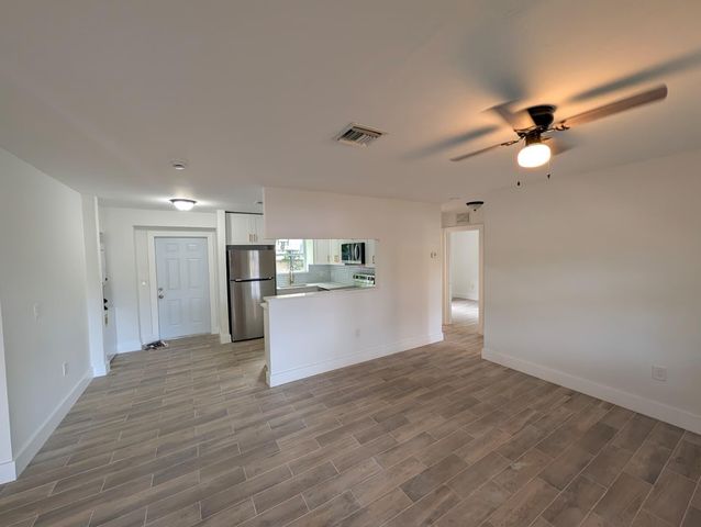 1733 NW 18TH Street, Fort Lauderdale, FL 33311
